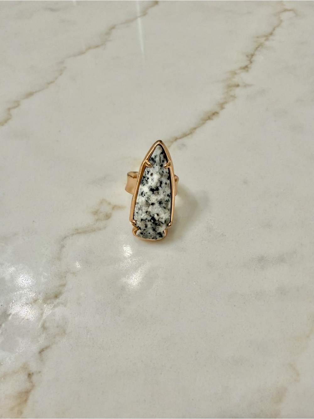 Kendra Scott Arrowhead Ring